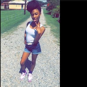 Meet your Posher, Asia